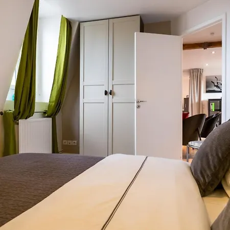 2 Bedroom In The Heart Of The Old Town