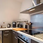 2 Bedroom In The Heart Of The Old Town Appartement Rijsel
